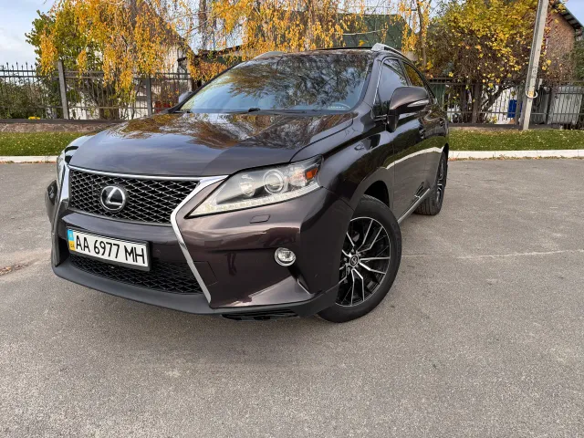Lexus RX - фото 1