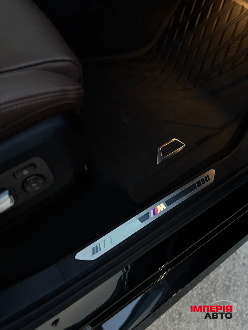 BMW X7 - фото 10