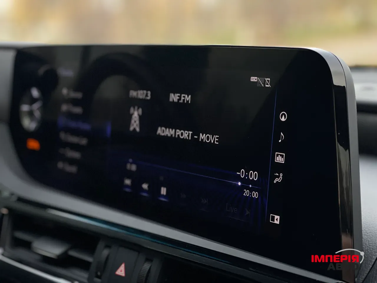 Lexus ES - фото 16