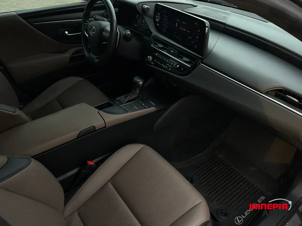 Lexus ES - фото 8