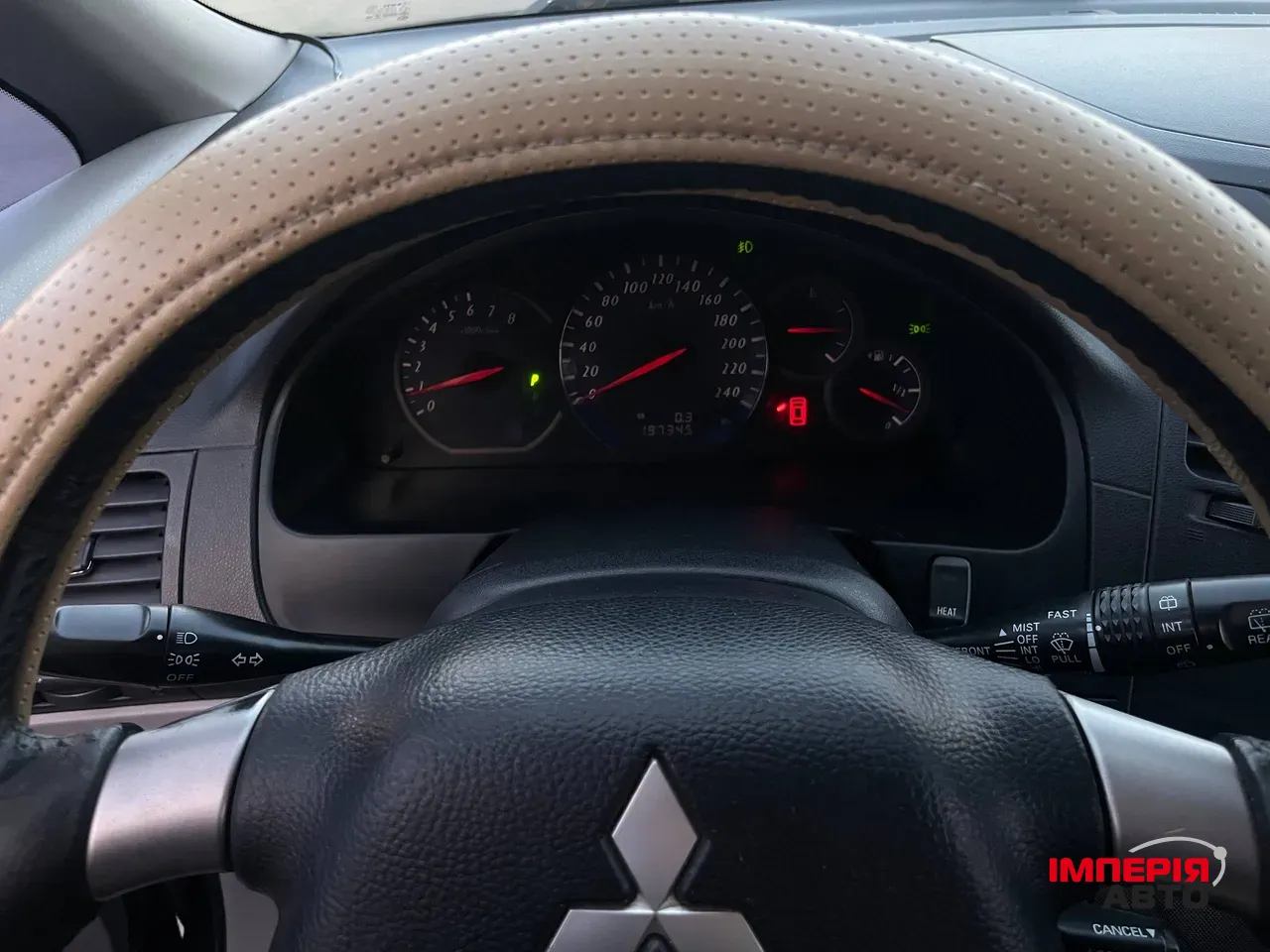 Mitsubishi Grandis - фото 15