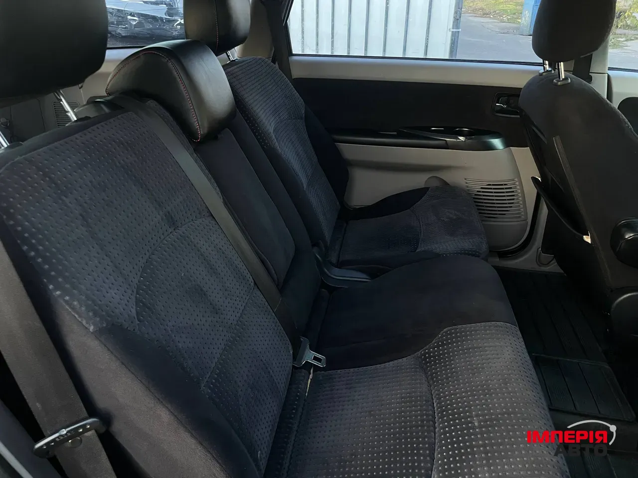 Mitsubishi Grandis - фото 22