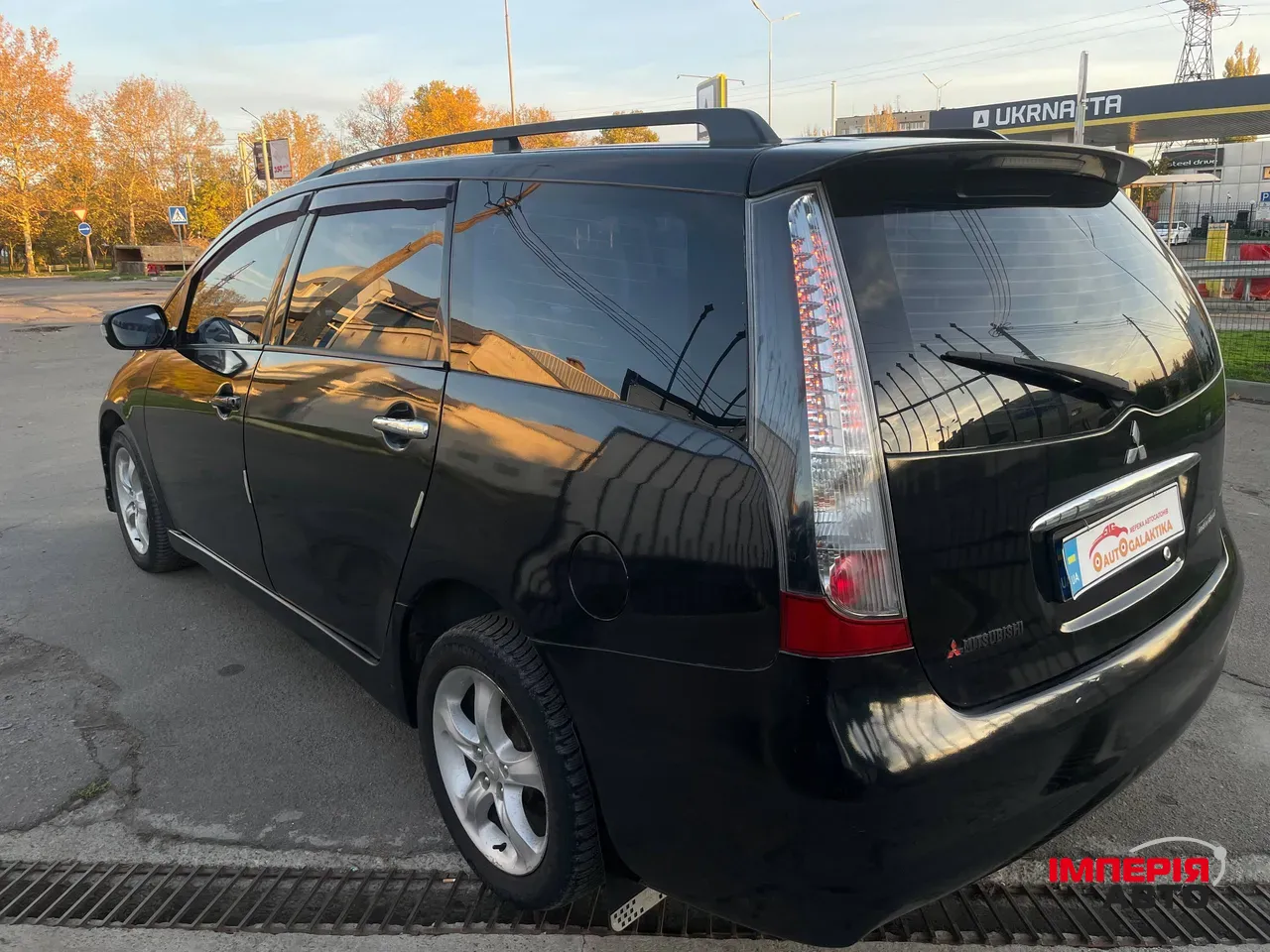 Mitsubishi Grandis - фото 7