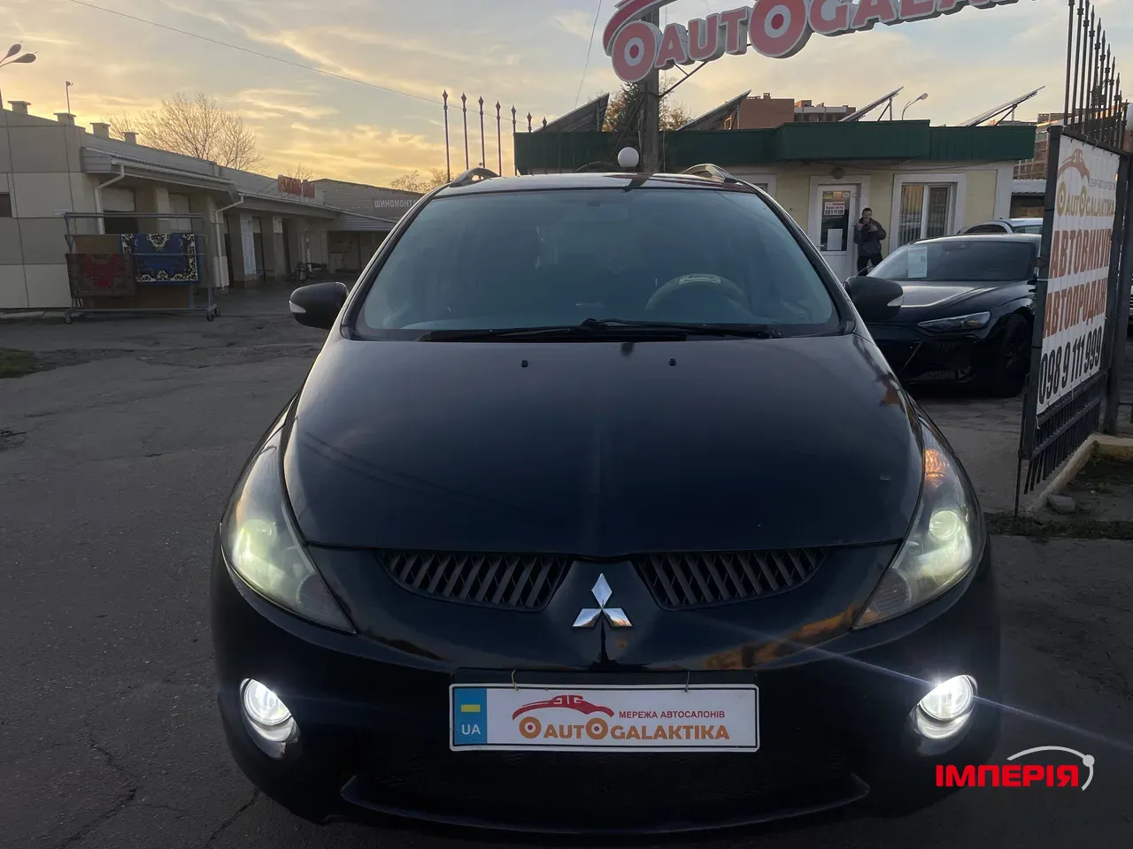 Mitsubishi Grandis - фото 2