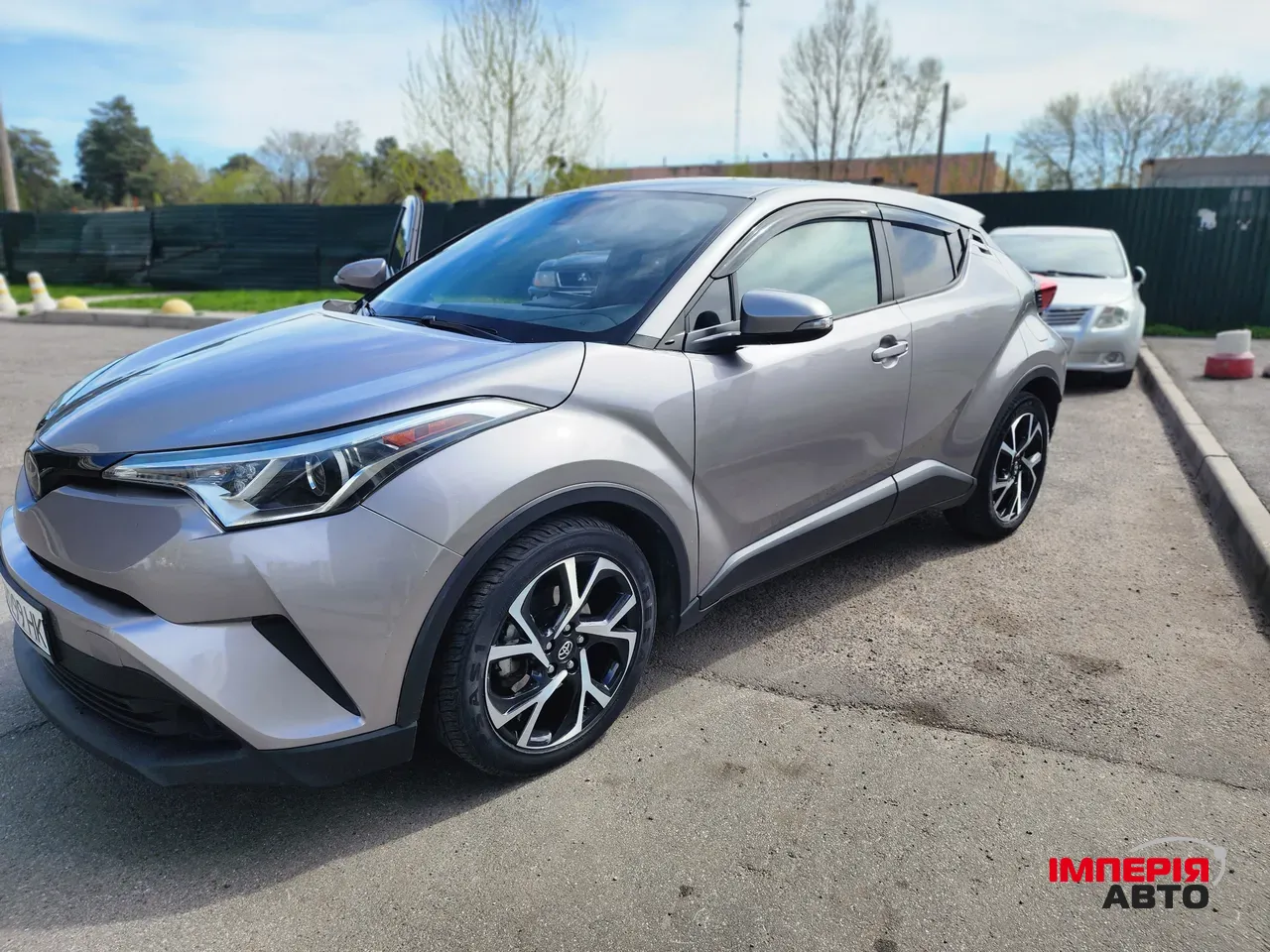 Toyota C-HR - фото 2