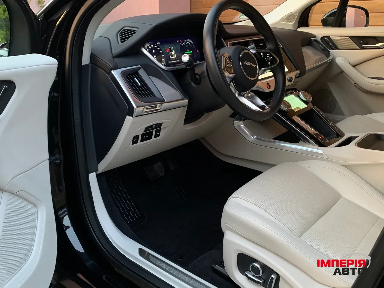 Jaguar I-Pace - фото 60