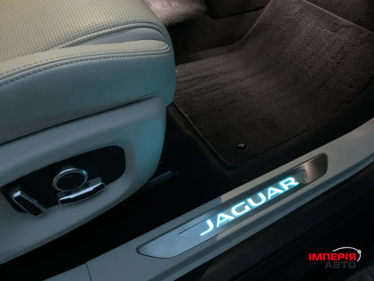 Jaguar I-Pace - фото 91