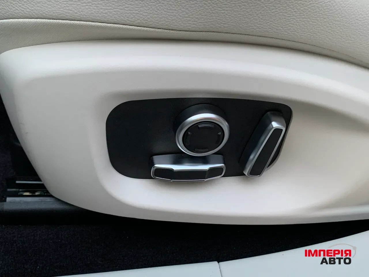 Jaguar I-Pace - фото 59