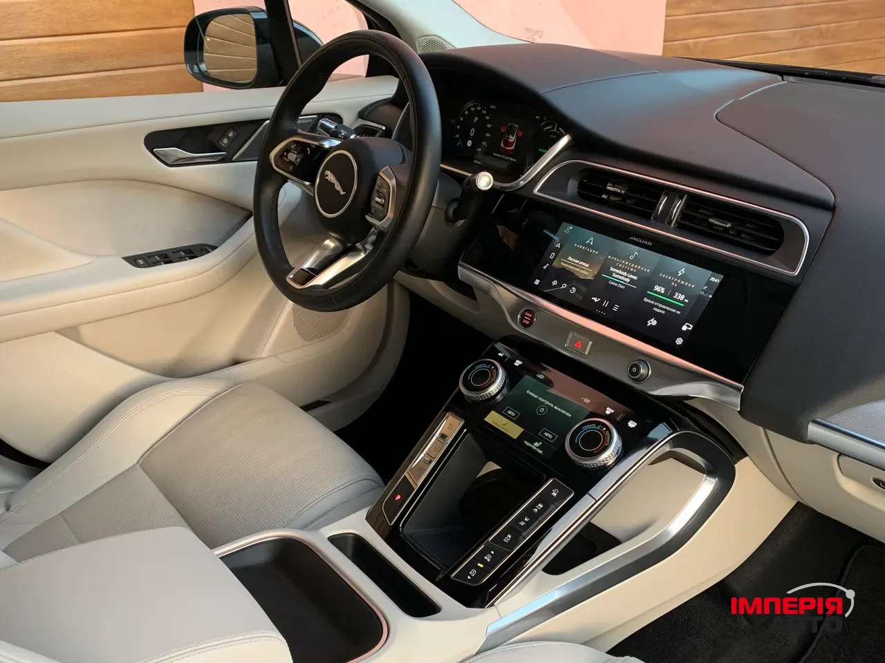 Jaguar I-Pace - фото 82