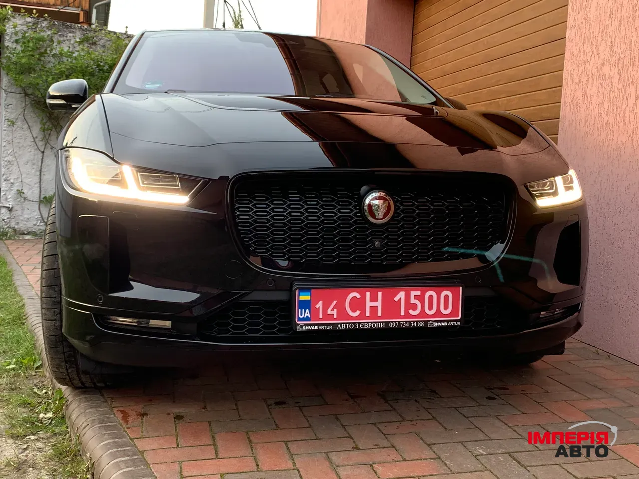 Jaguar I-Pace - фото 3