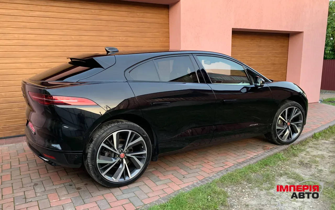 Jaguar I-Pace - фото 6