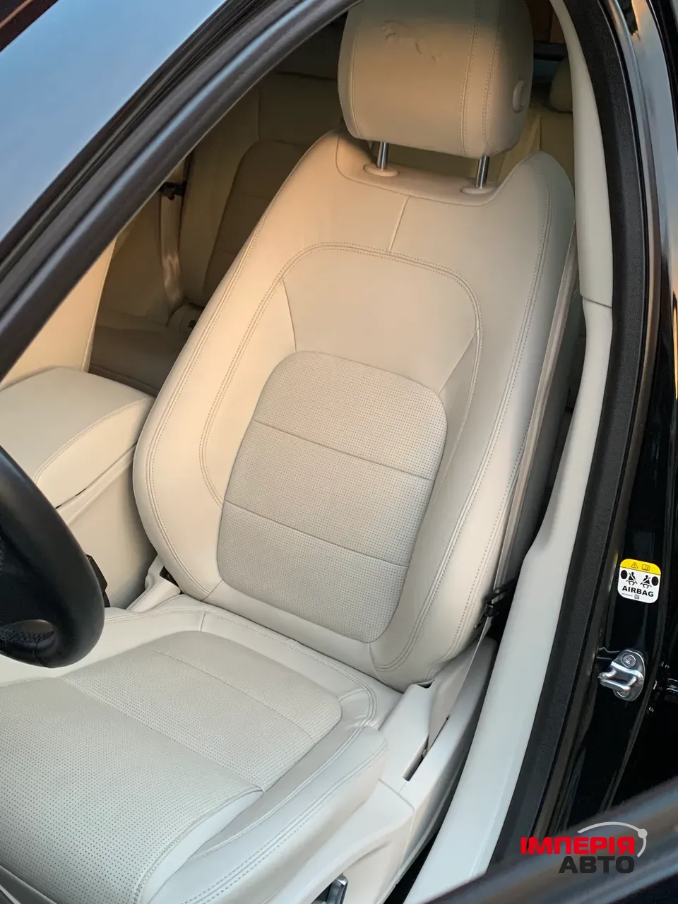 Jaguar I-Pace - фото 57