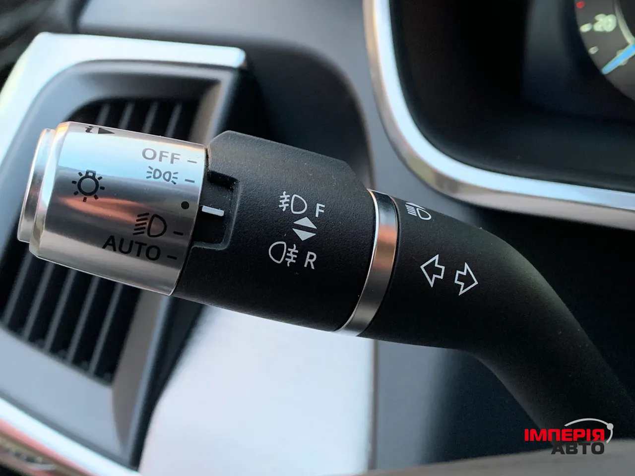 Jaguar I-Pace - фото 52