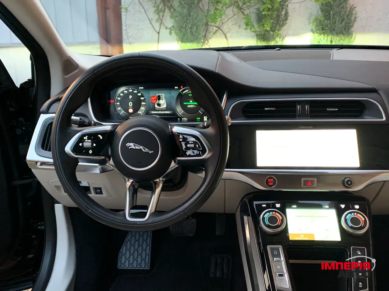 Jaguar I-Pace - фото 43