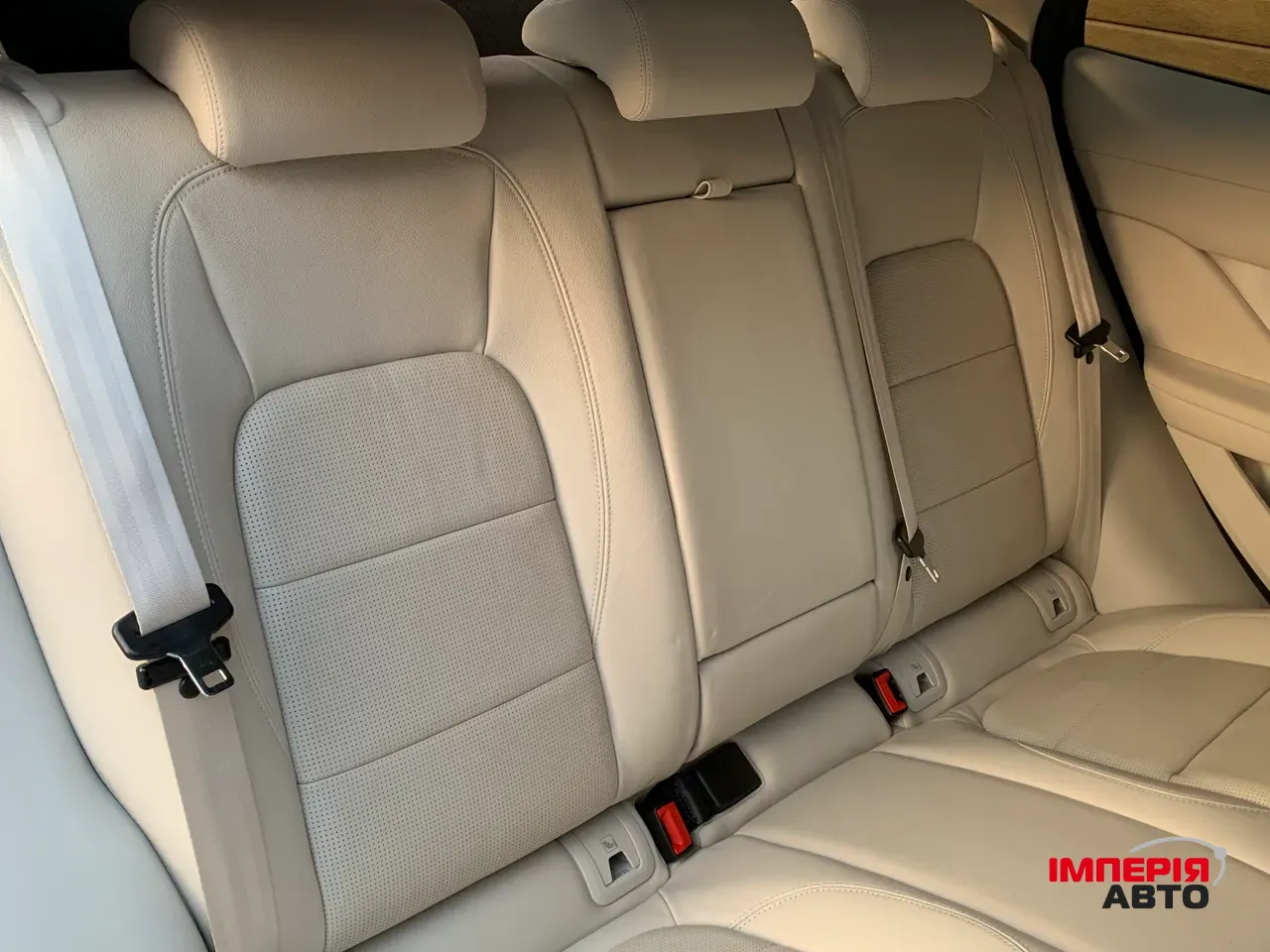 Jaguar I-Pace - фото 70