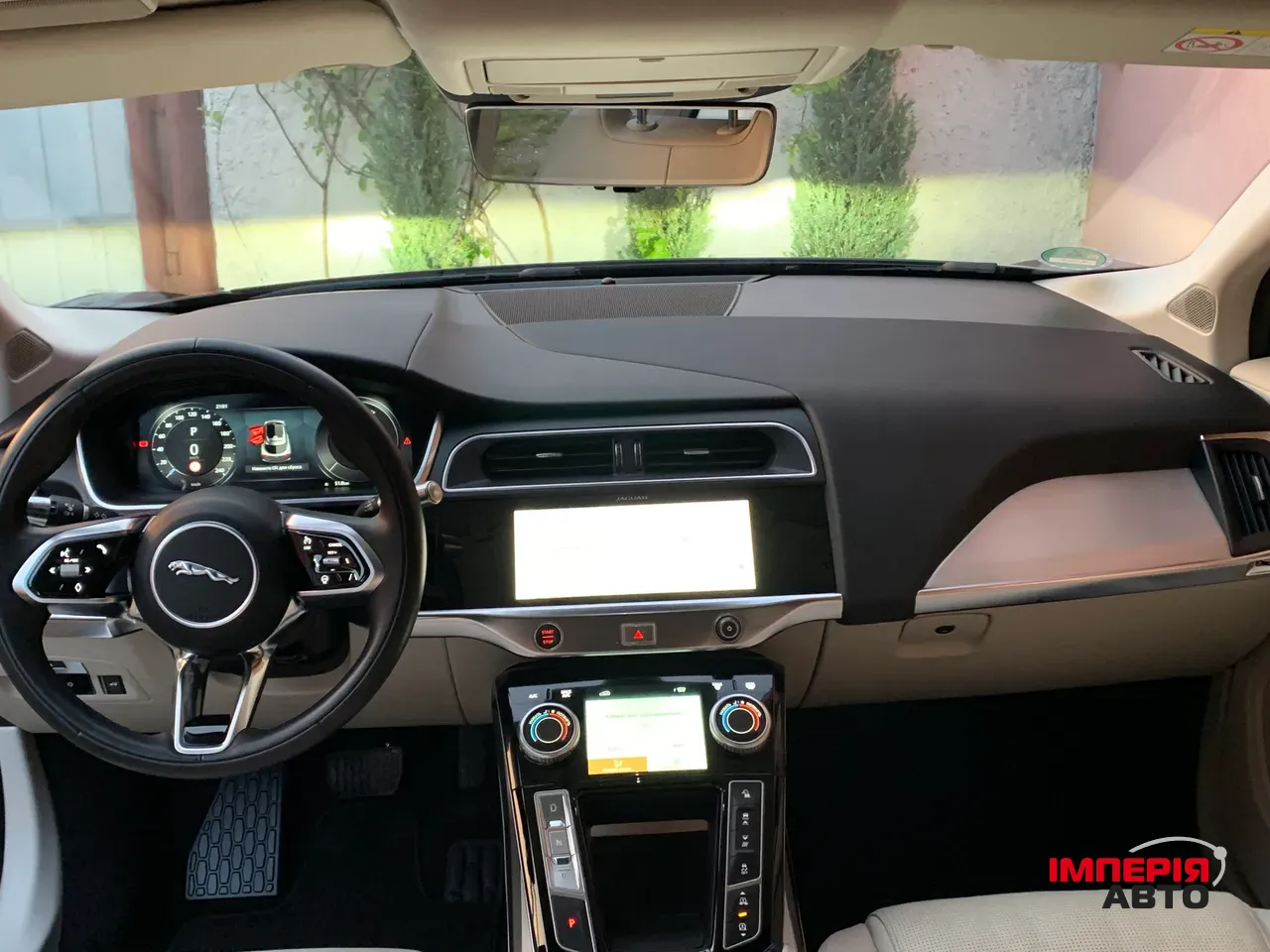 Jaguar I-Pace - фото 44