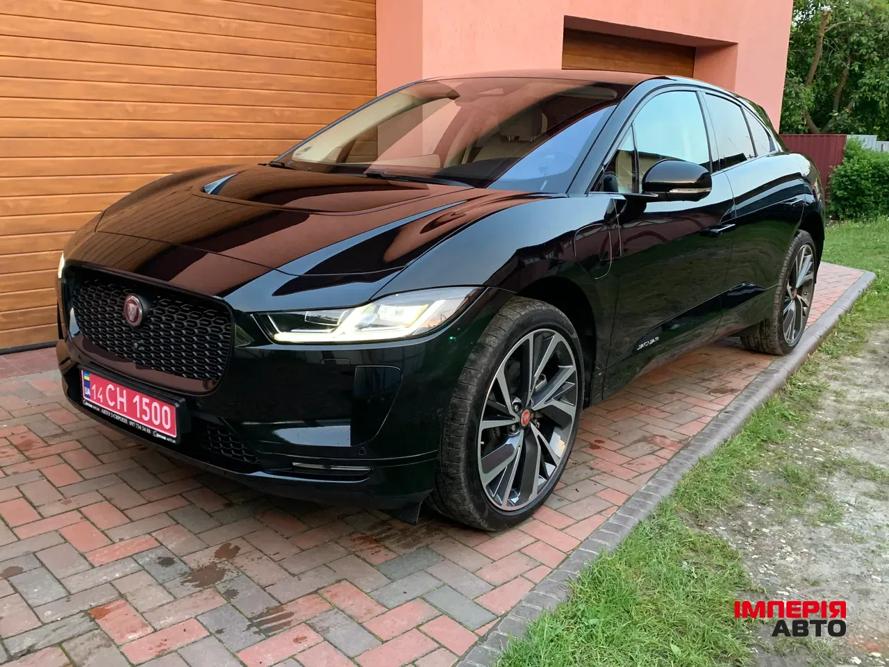 Jaguar I-Pace - фото 21