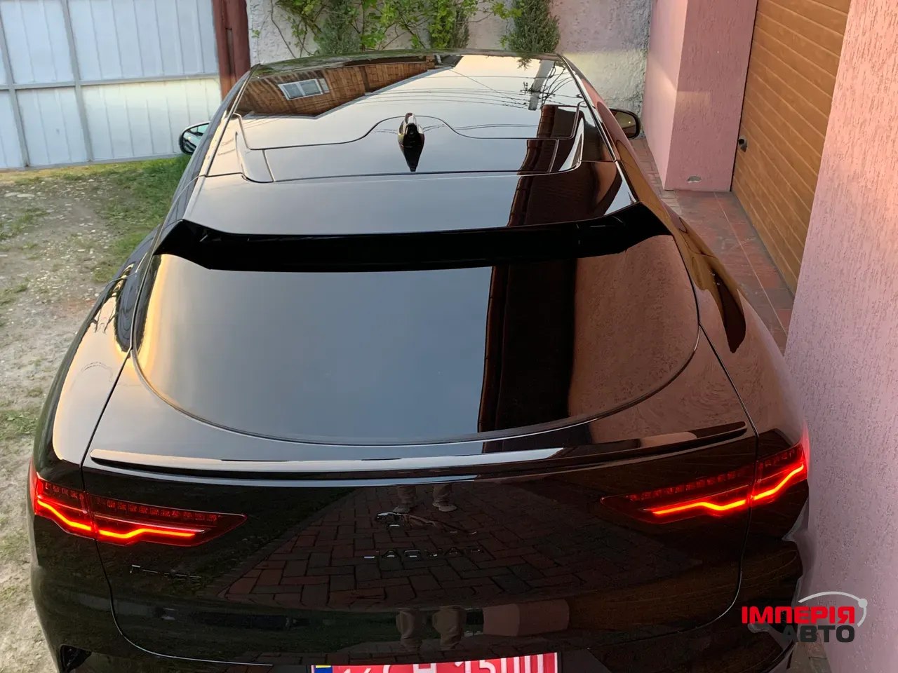 Jaguar I-Pace - фото 16