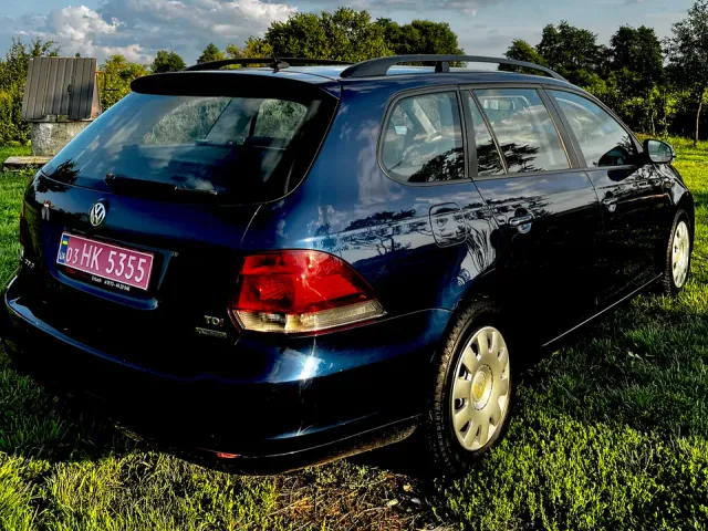 Volkswagen Golf - фото 4