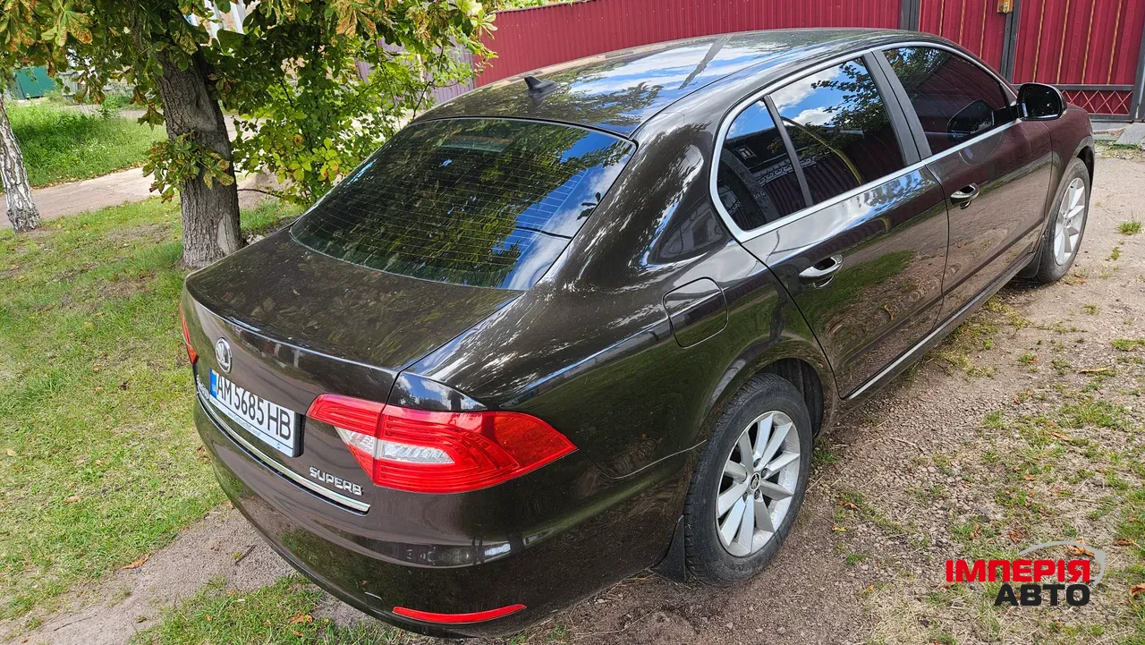 Skoda Superb - фото 6