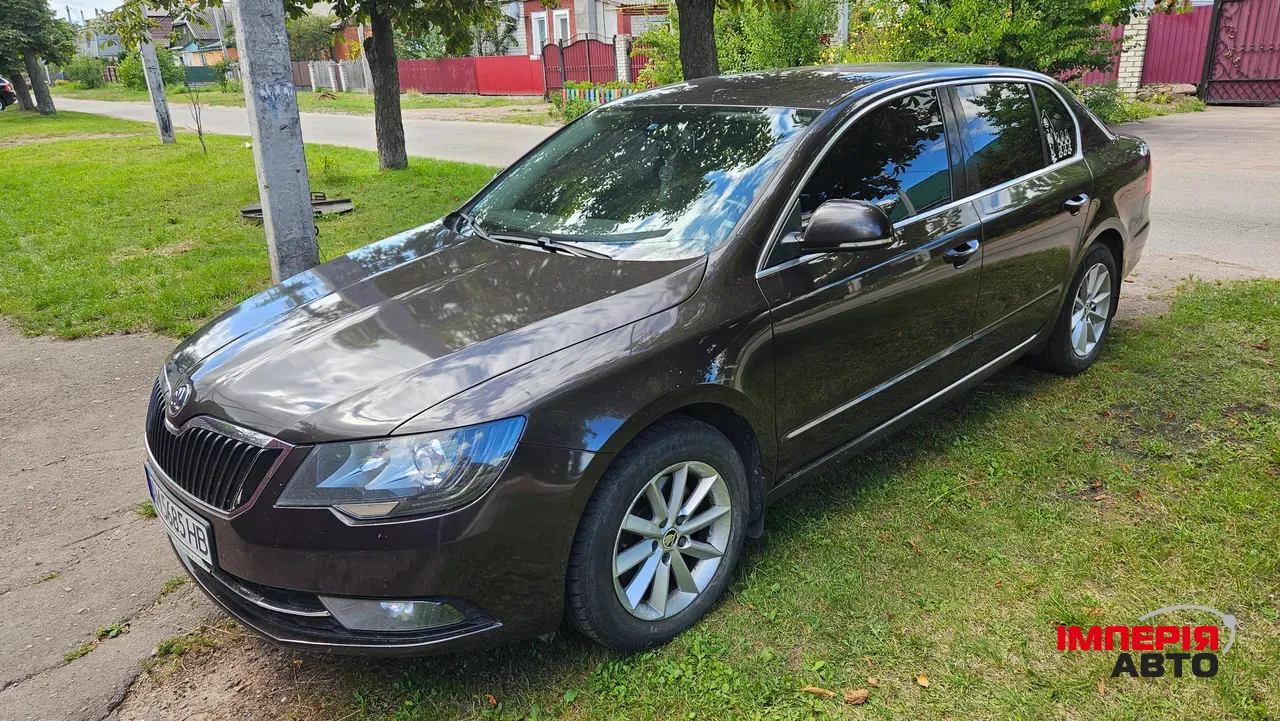 Skoda Superb - фото 3