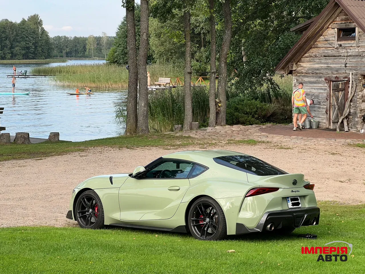 Toyota Supra - фото 1