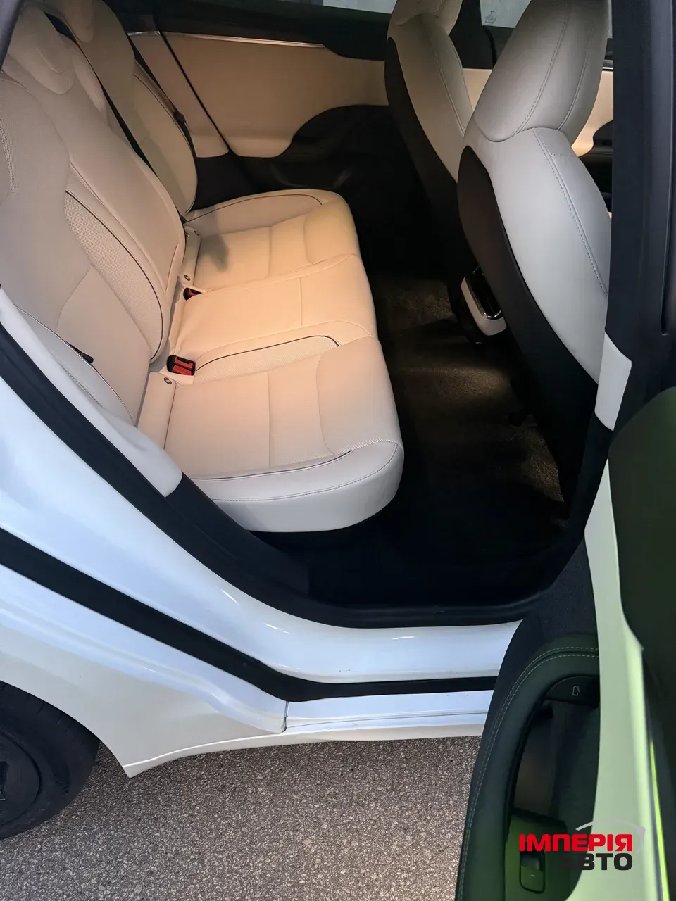 Tesla Model S - фото 48