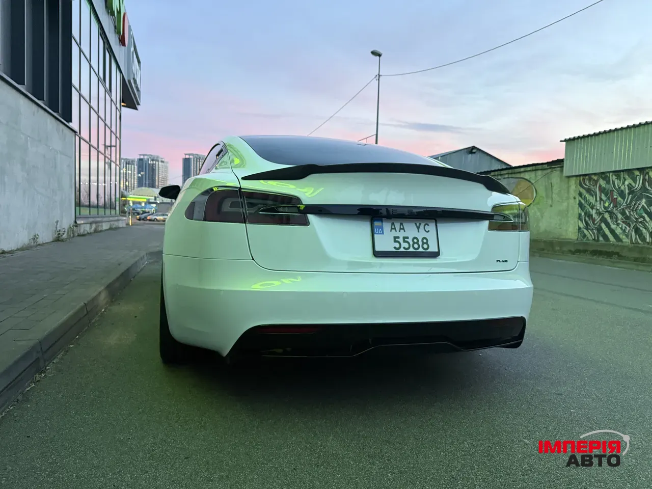 Tesla Model S - фото 55