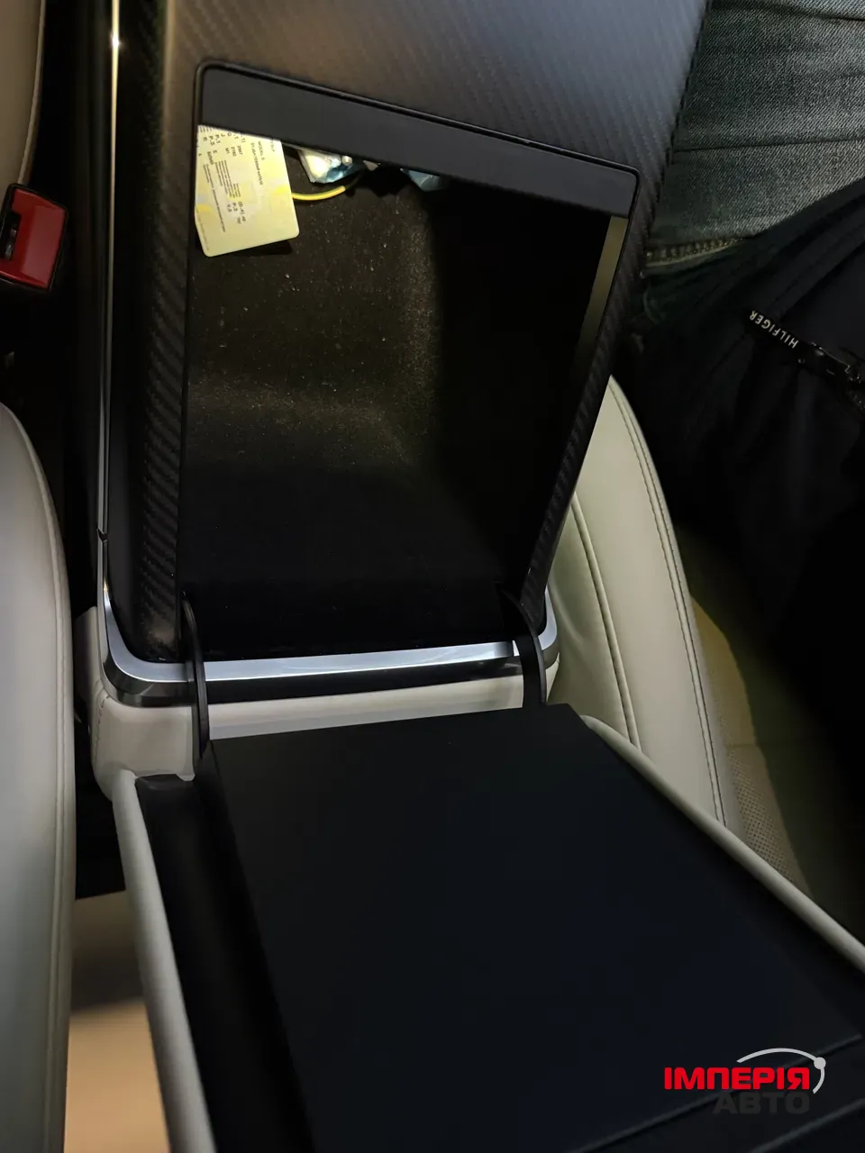 Tesla Model S - фото 42