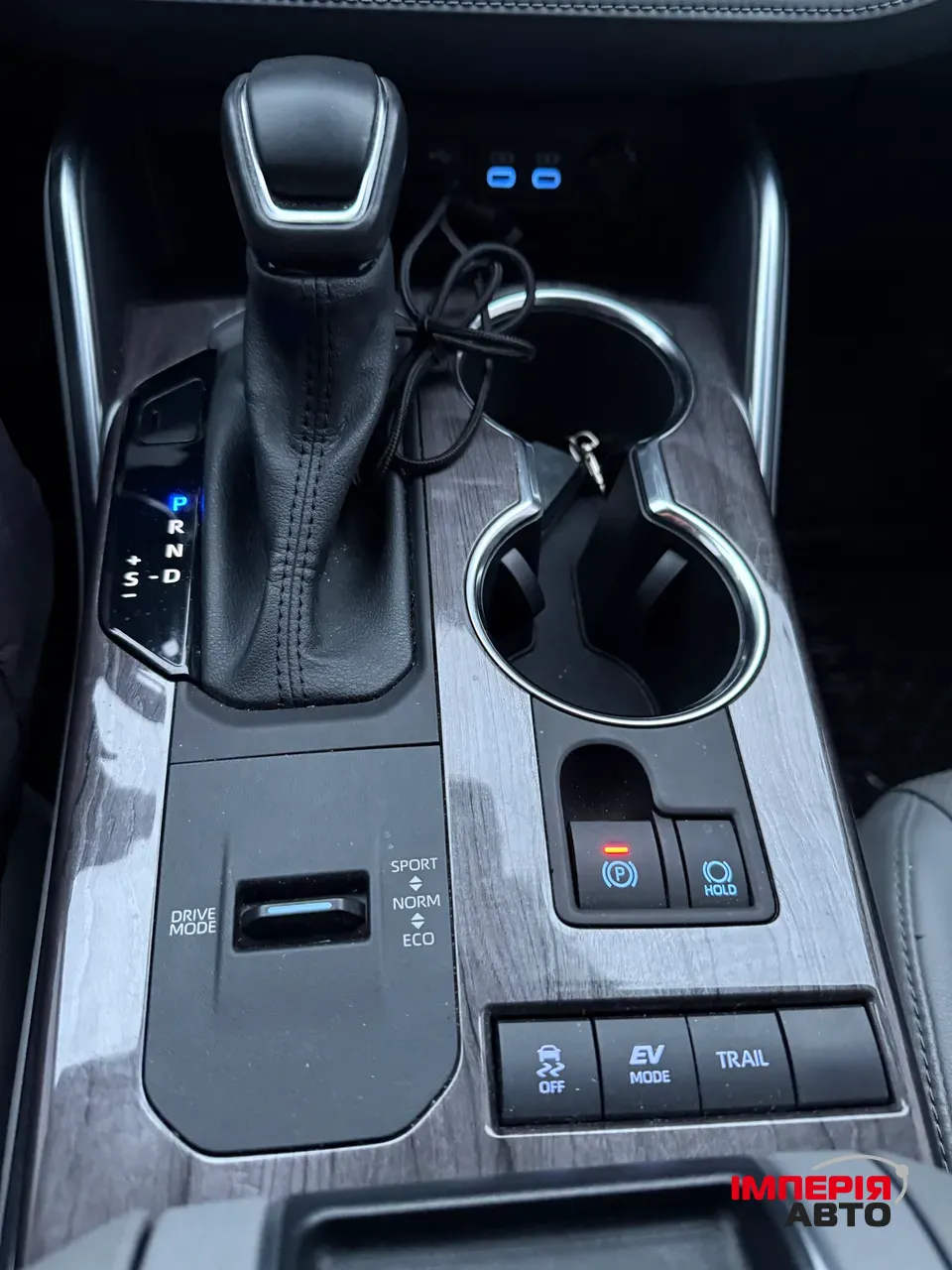 Toyota Highlander - фото 6