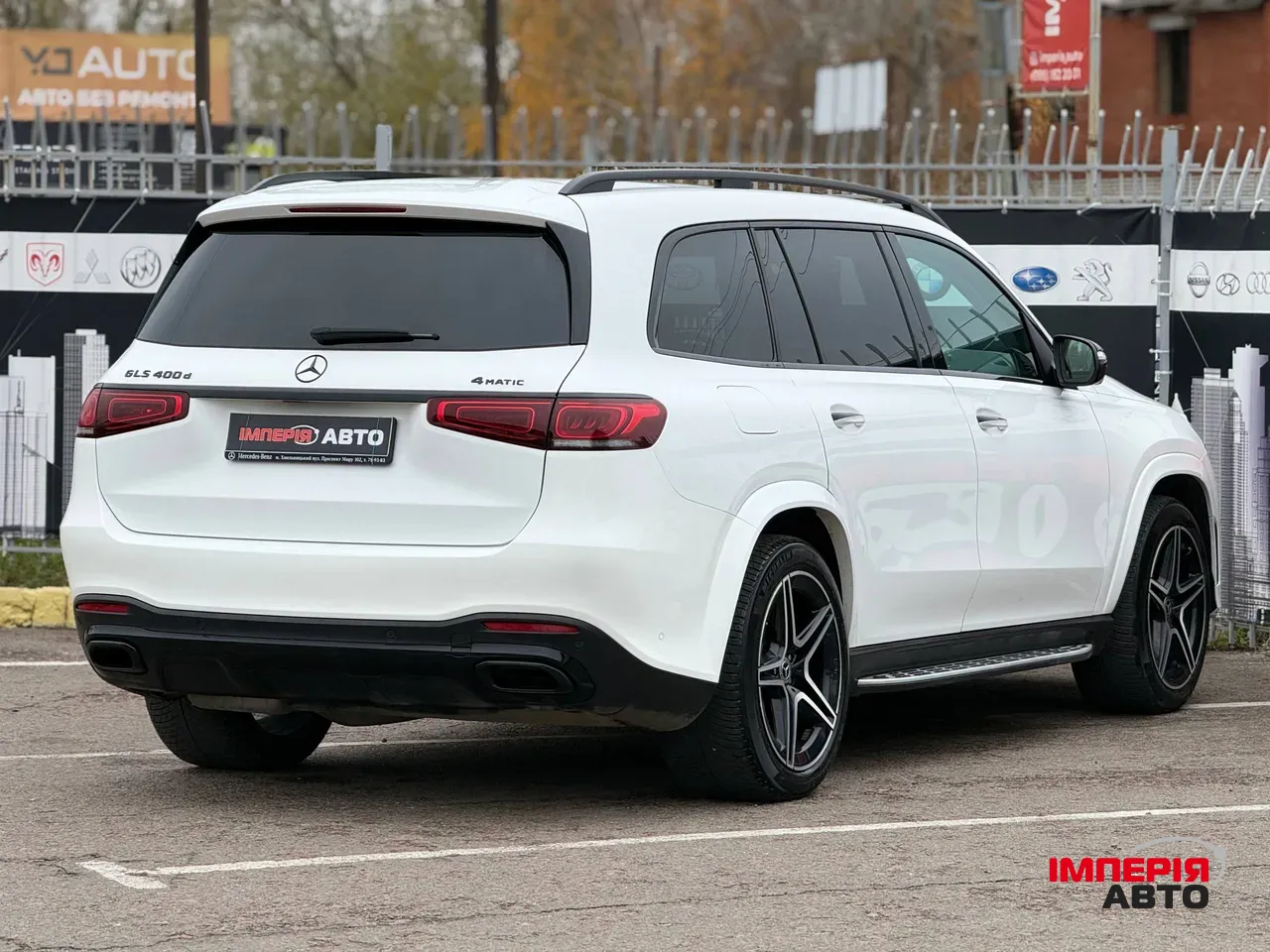 Mercedes-Benz GLS - фото 6