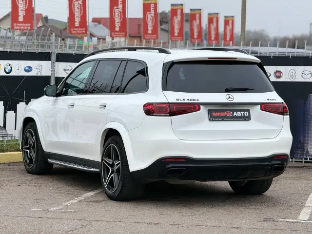 Mercedes-Benz GLS - фото 4