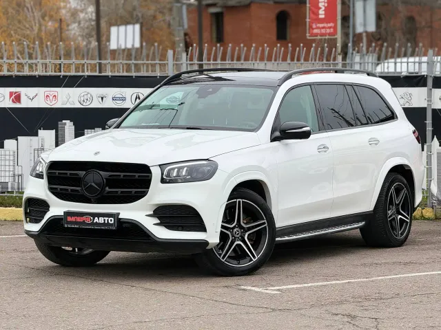 Mercedes-Benz GLS - фото 1