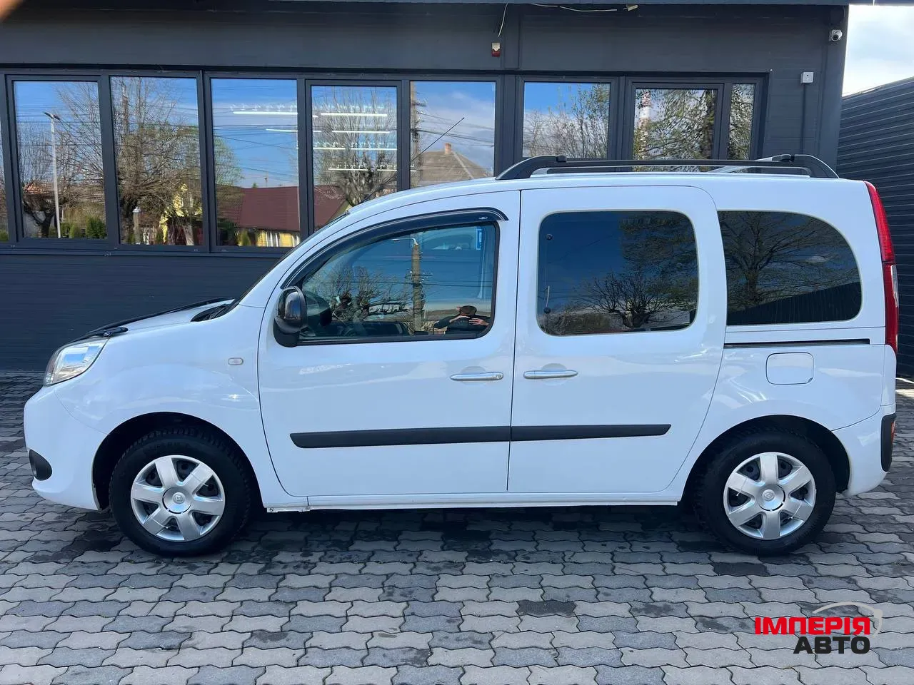 Renault Kangoo - фото 7