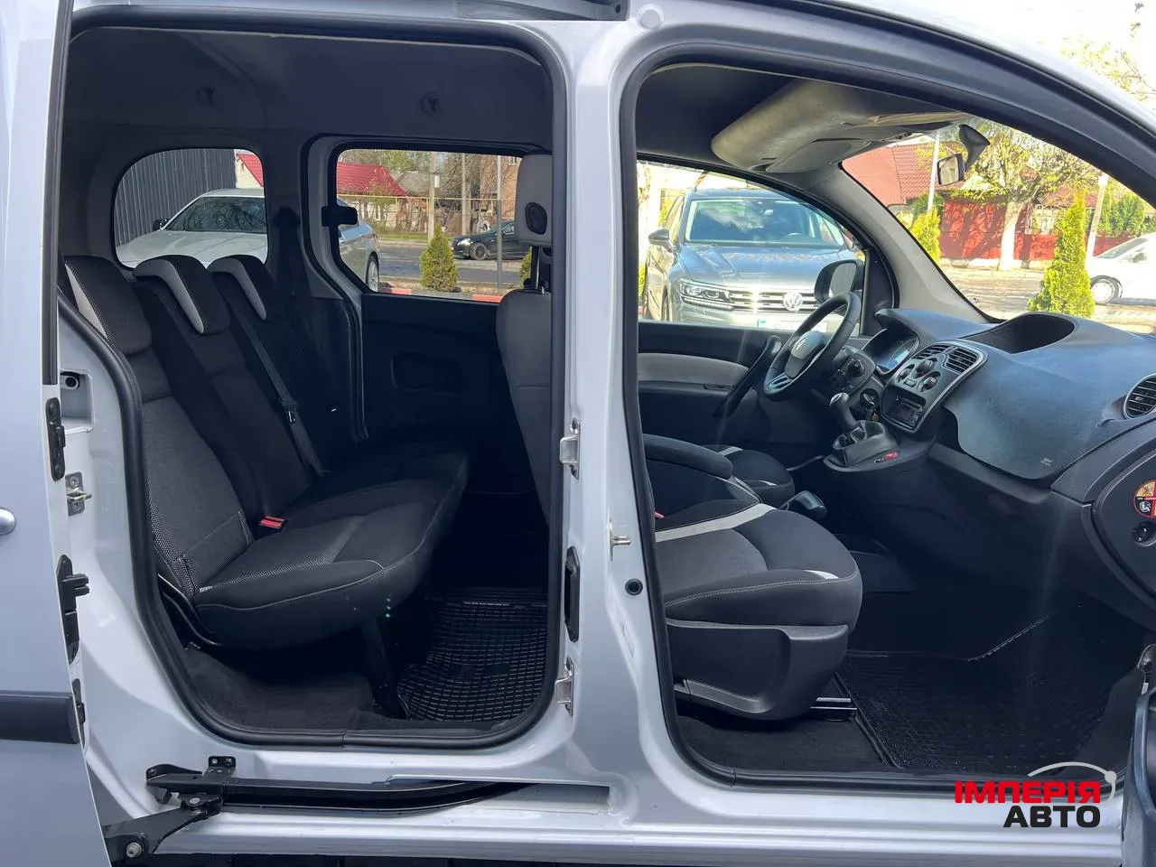 Renault Kangoo - фото 18
