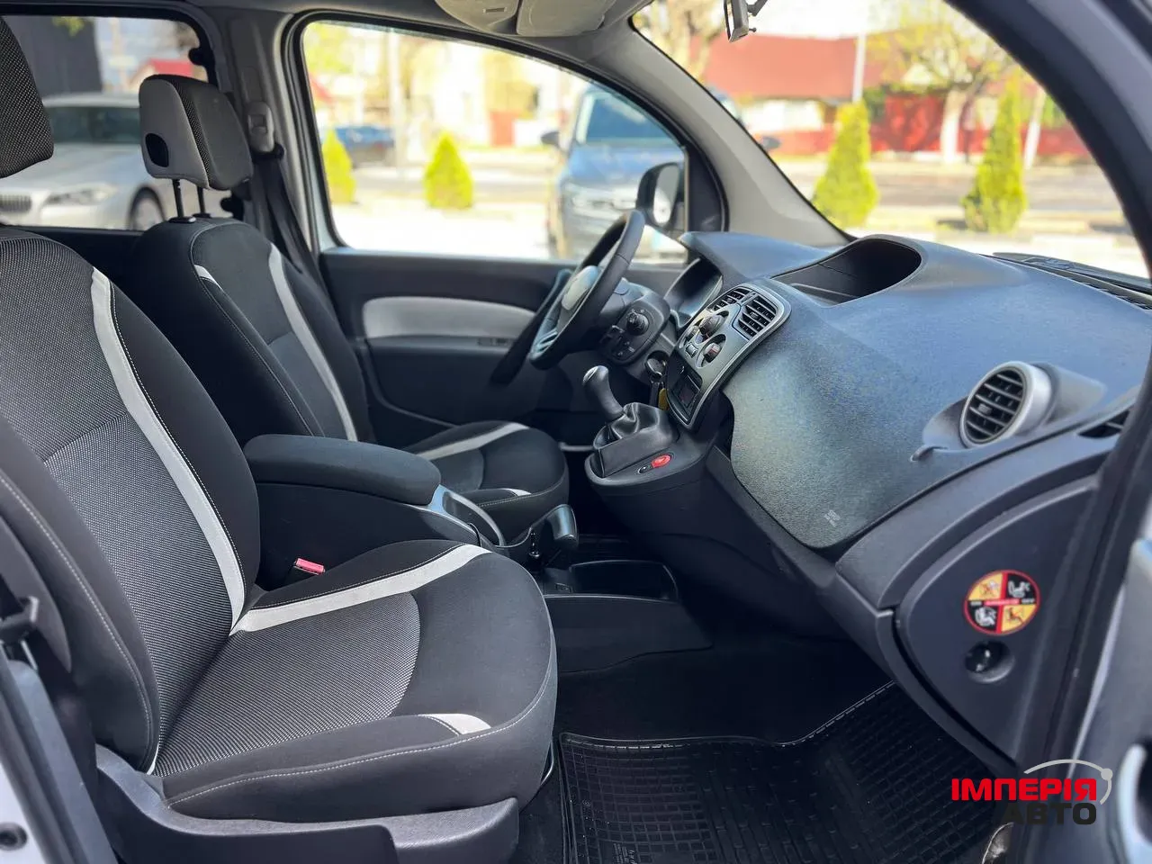 Renault Kangoo - фото 19