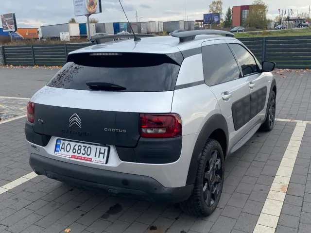 Citroen C4 Cactus - фото 5