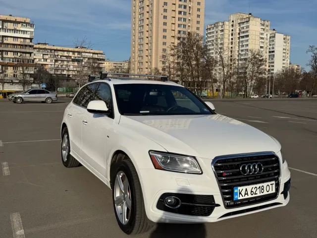 Audi Q5 - фото 2