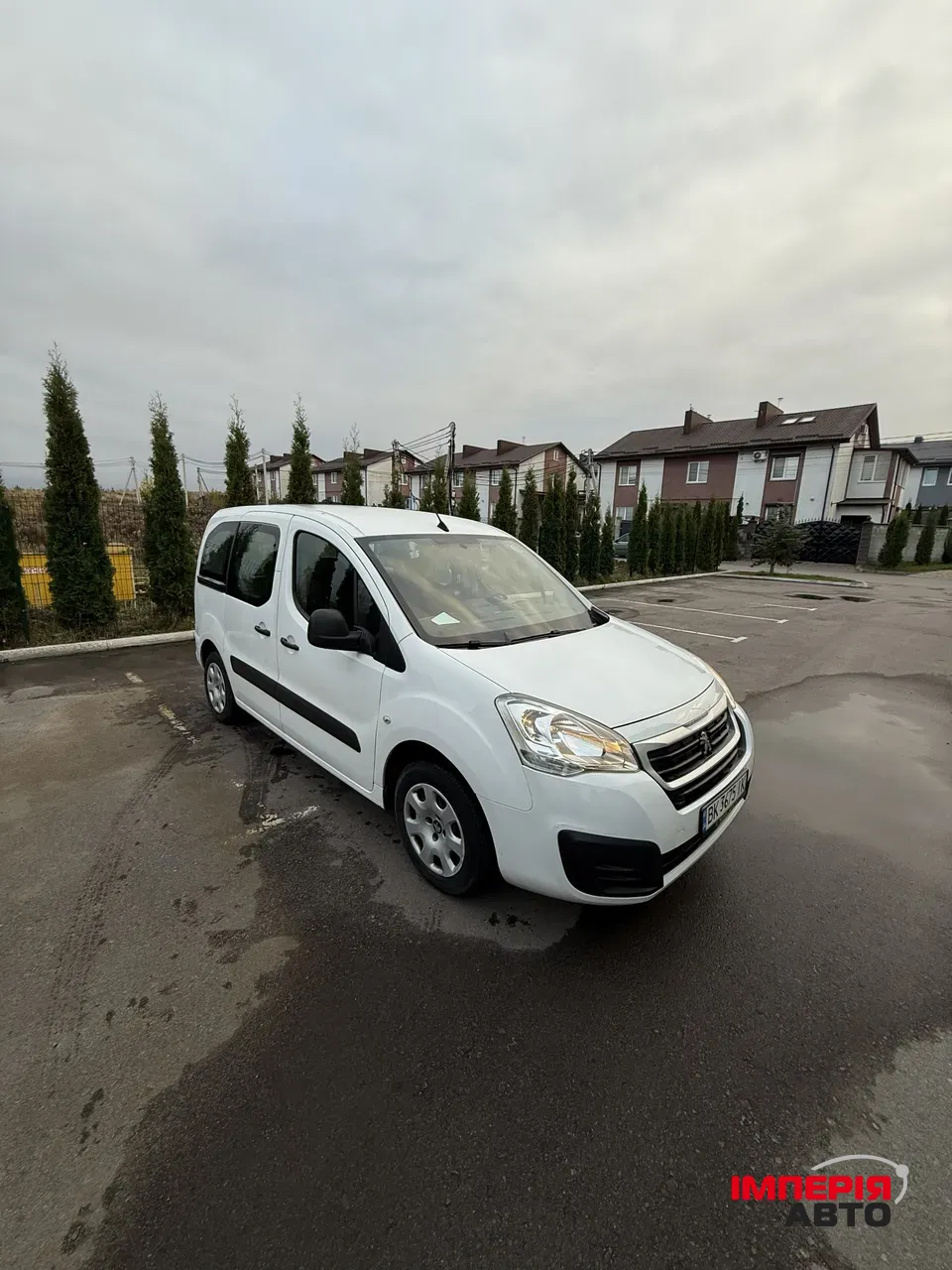 Peugeot Partner - фото 7