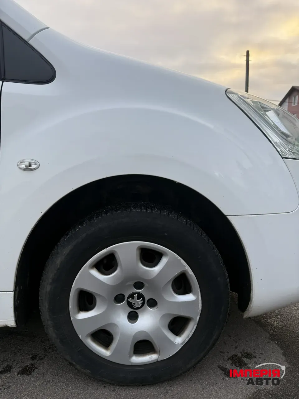 Peugeot Partner - фото 15