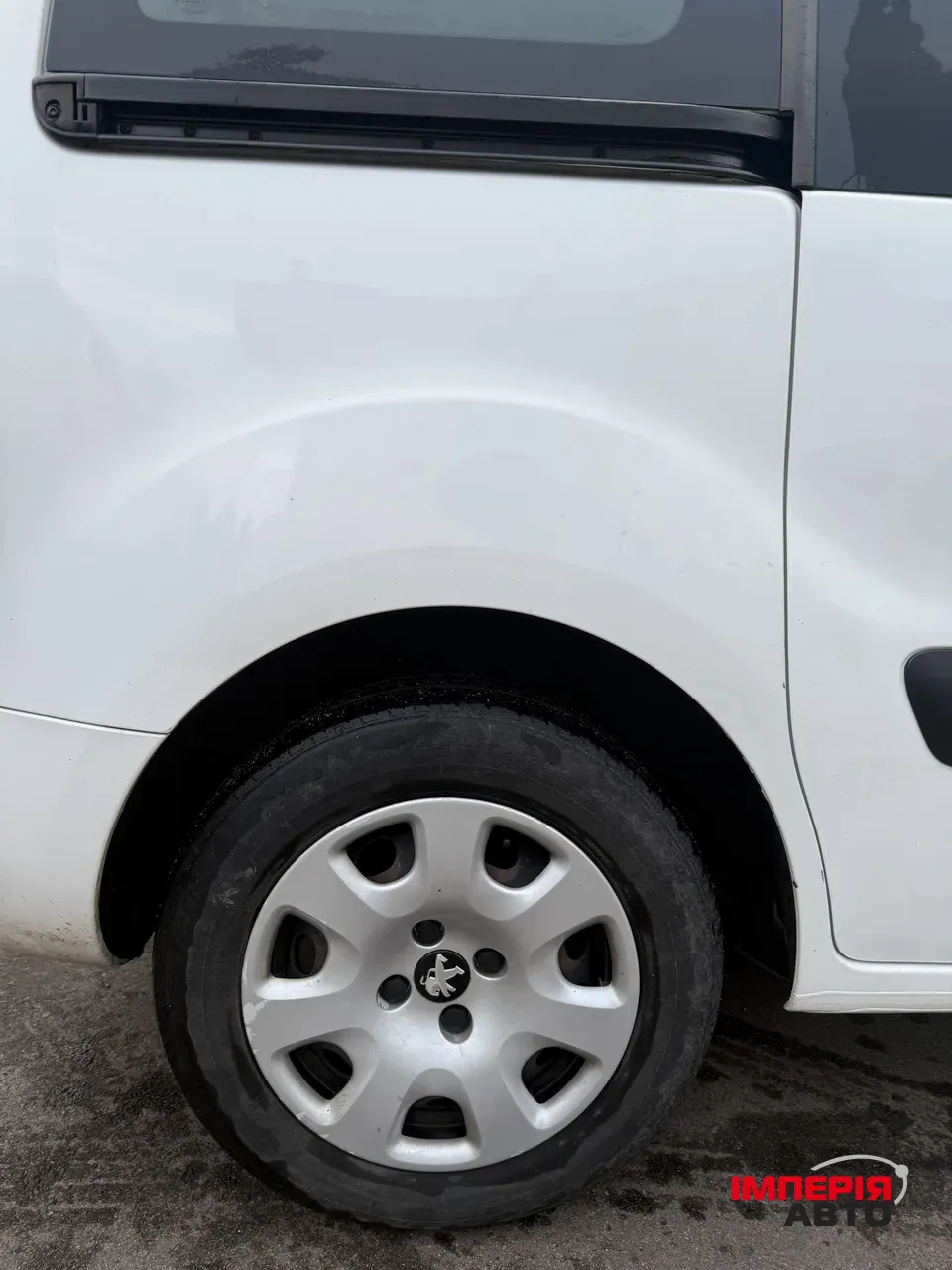 Peugeot Partner - фото 16