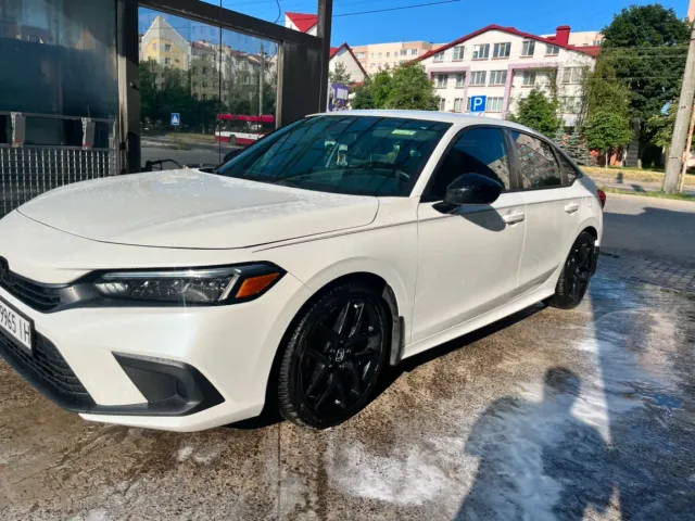 Honda Civic - фото 1