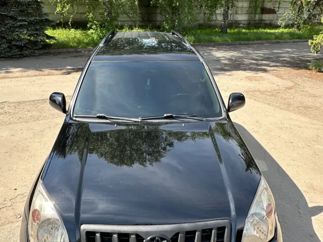 Toyota Land Cruiser Prado - фото 2