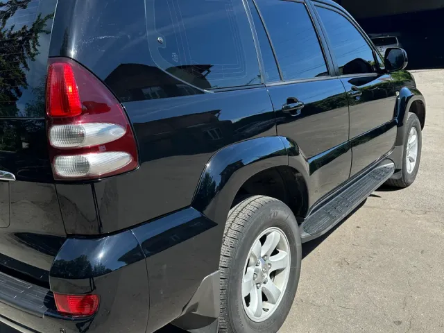 Toyota Land Cruiser Prado - фото 3
