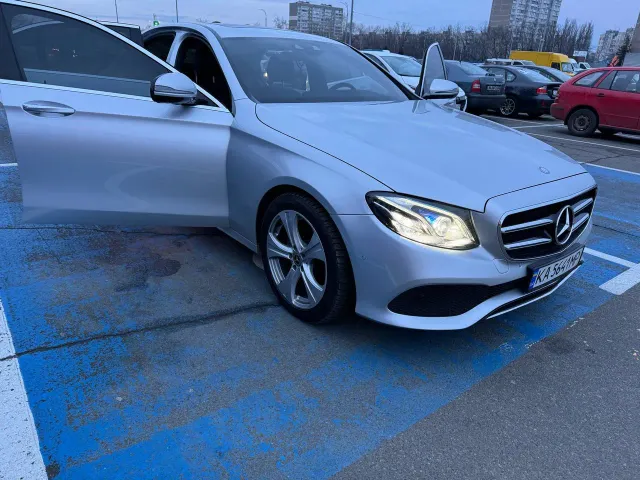 Mercedes-Benz E-Класс - фото 1