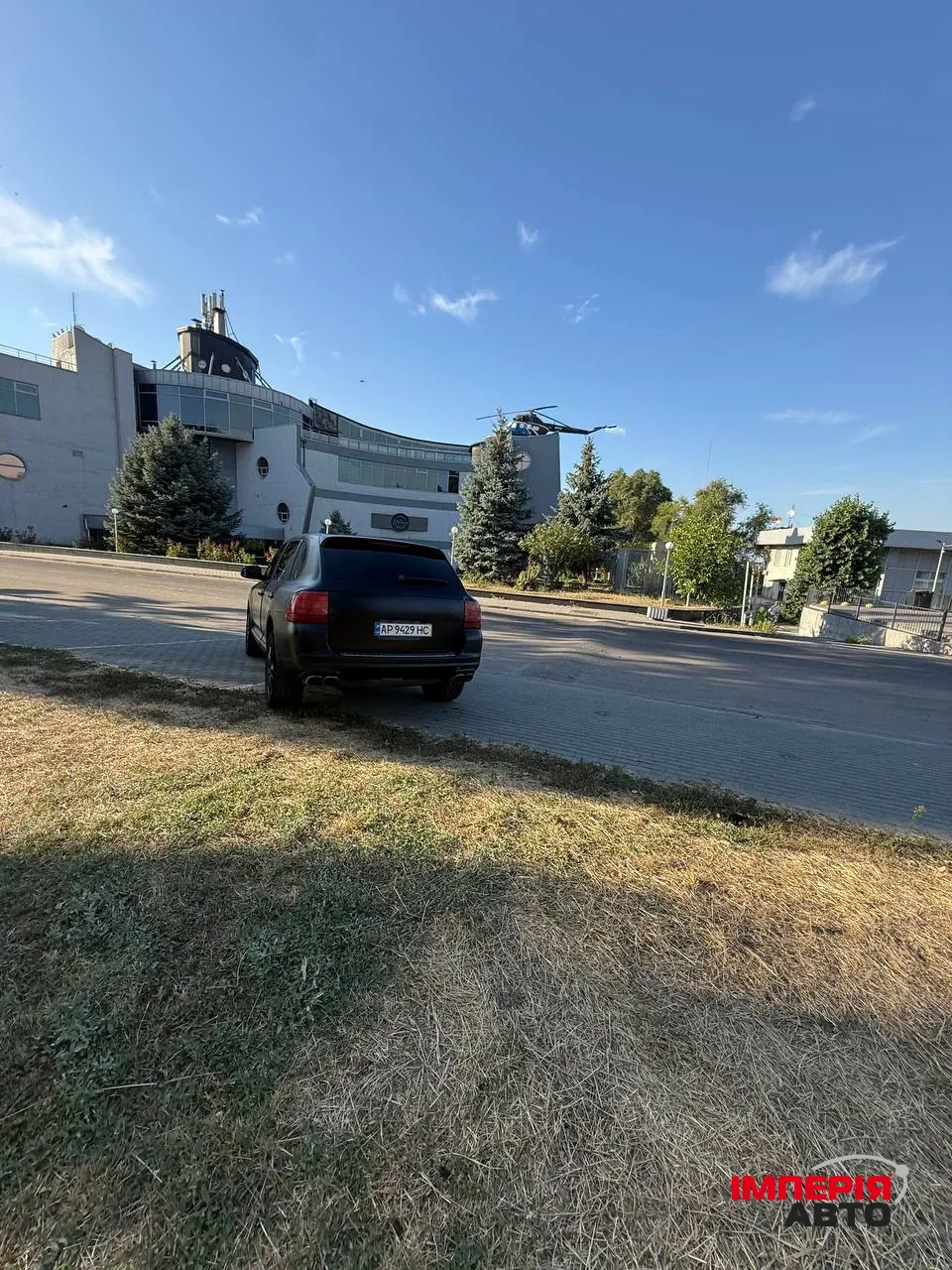 Porsche Cayenne - фото 11