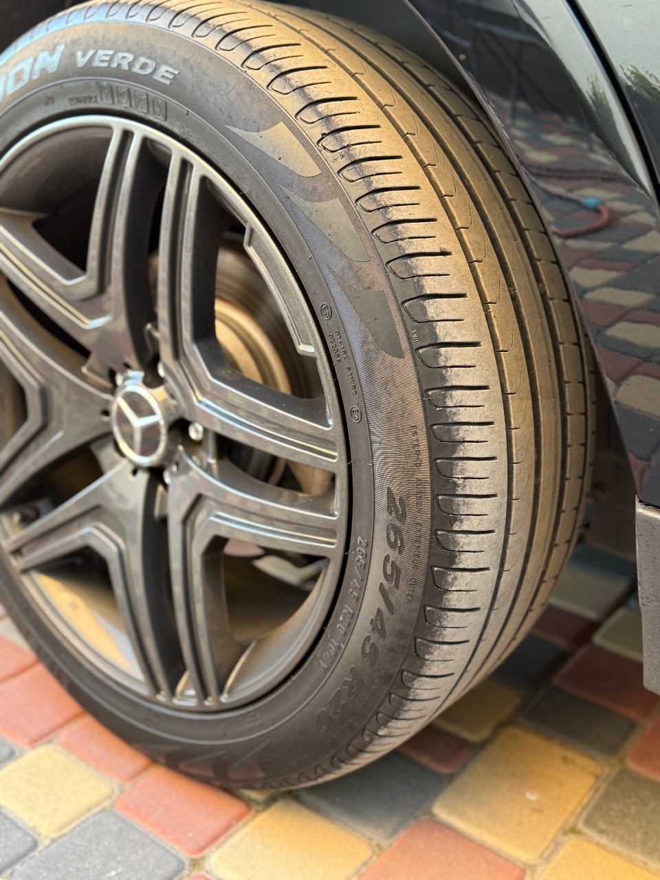 Mercedes-Benz GLE - фото 19