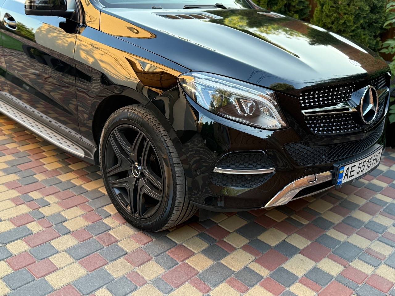 Mercedes-Benz GLE - фото 8