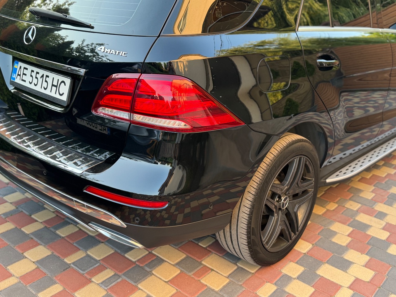 Mercedes-Benz GLE - фото 16