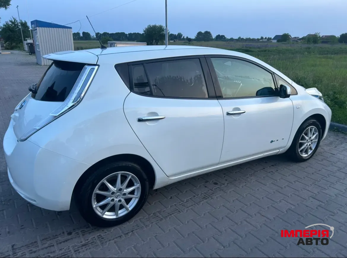 Nissan Leaf - фото 6